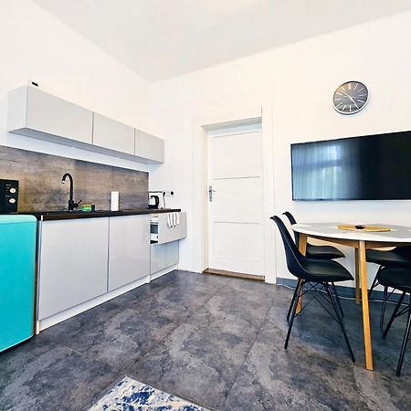 Vaclavkova Apartment มลาดาโบเลสลัฟ ภายนอก รูปภาพ